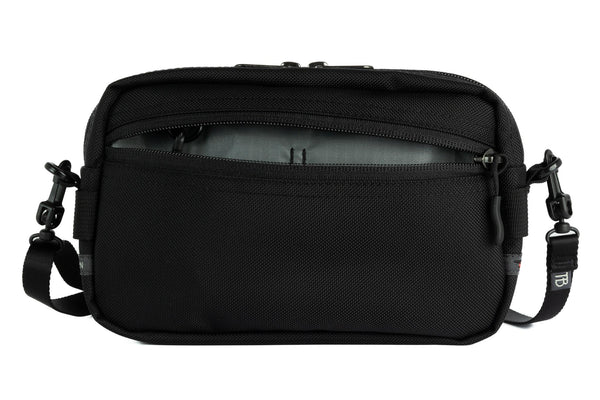 A Side Effect in Black Ballistic with Mountain Grey (grey with light grey grid) 210 Cerylon interior.
